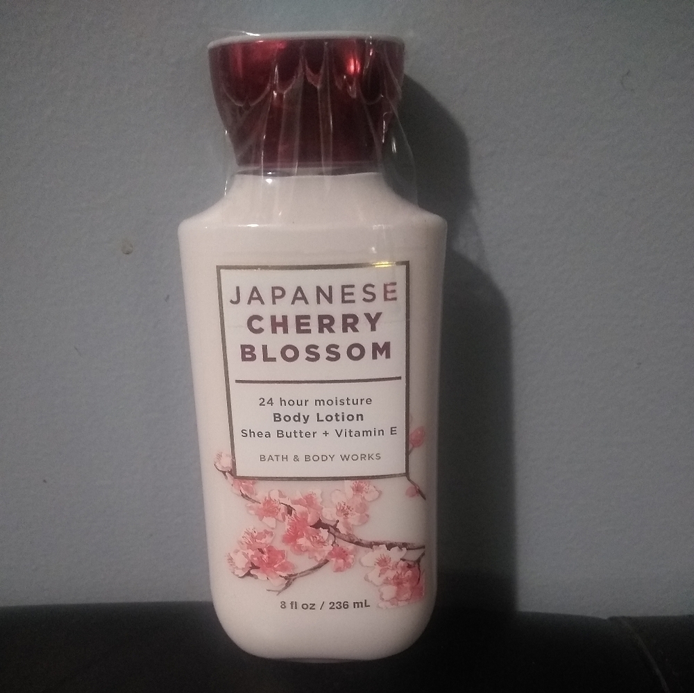 Japanese Cherry Blossom body lotion
